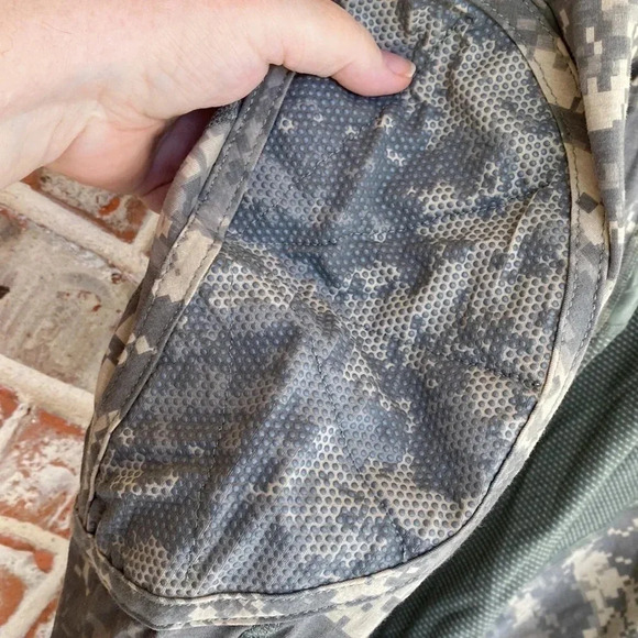 MASSIF US ARMY COMBAT SHIRT (ACS) FLAME RESISTANT ACU - Picture 9 of 12